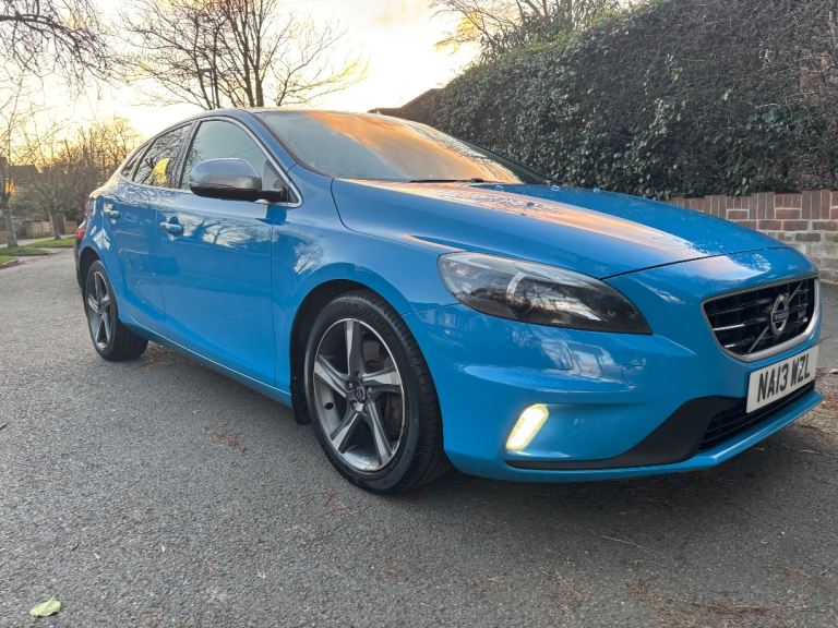 2013 Volvo V40 R-Design Lux D4 177 