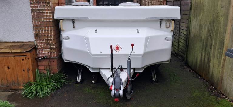 Gobur Carousel 12/2TD (2005)