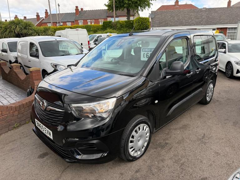 2019 69 VAUXHALL COMBO LIFE 1.5 TURBO D BLUEINJECTION DESIGN BLACK MPV DIESEL