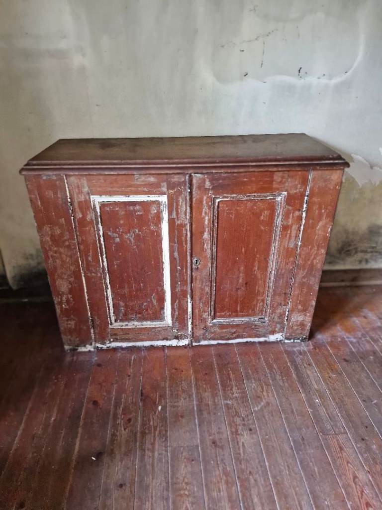 Wooden cabinet 