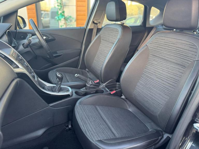 2014 Vauxhall Astra 1.4 16v Excite Euro 5 5dr HATCHBACK Petrol Manual