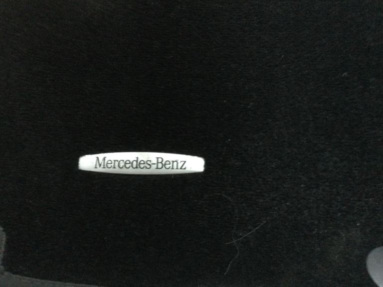 2 Mercedes’ car mats