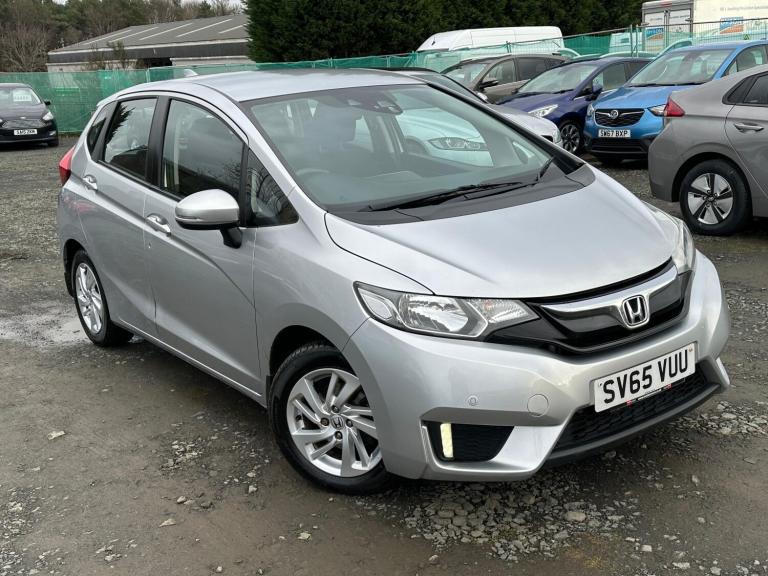 HONDA JAZZ 1.3 i-VTEC SE 2015