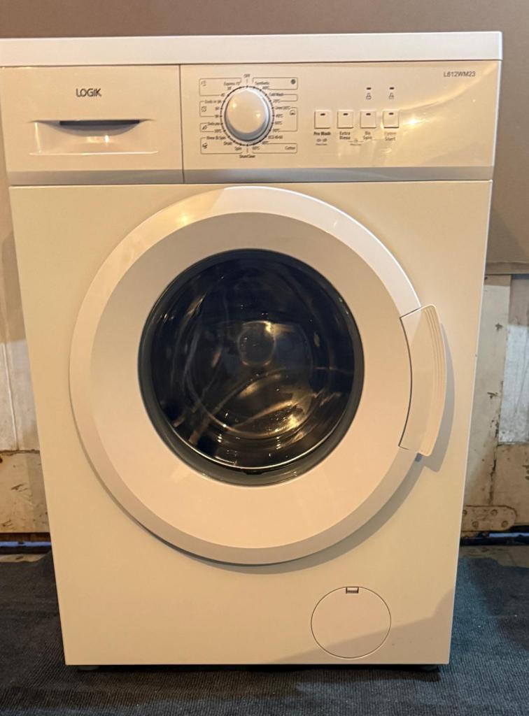 New Logik 6kg washing machine 1200 spin - Can deliver 