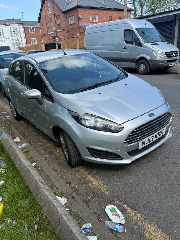 Ford, FIESTA, Hatchback, 2013, Manual, 1560 (cc), 5 doors
