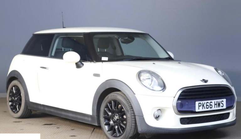 2016 MINI Hatch 1.5 Cooper Euro 6 (s/s) 3dr HATCHBACK Petrol Manual