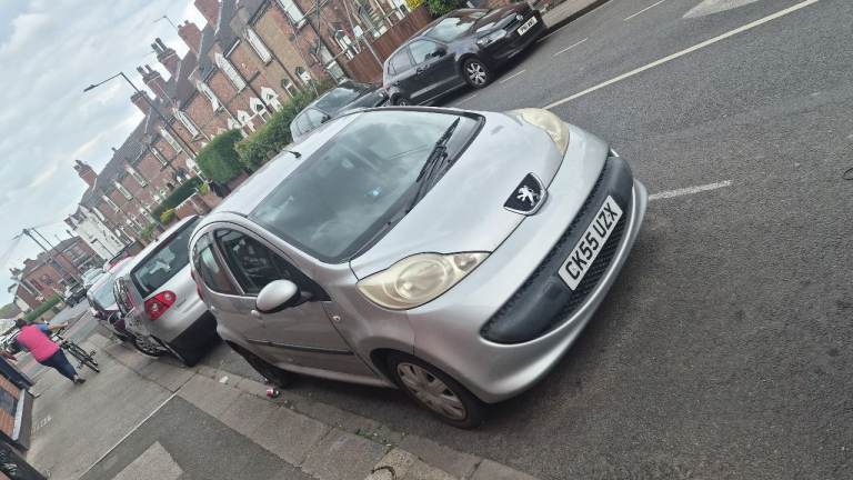 Peugeot, 107, Hatchback, 2005, Semi-Auto, 998 (cc), 5 doors