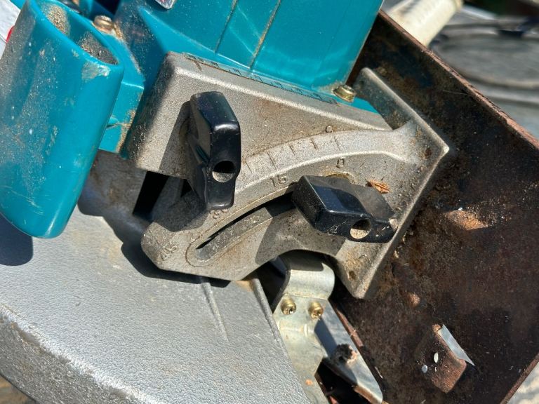 Makita Circular Saw – Fair Condition, Ready for Work