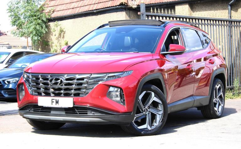 Hyundai TUCSON 1.6 T-GDi 13.8kWh Ultimate Auto 4WD Euro 6 (s/s) 5dr Petrol/Electric Hybrid Automatic