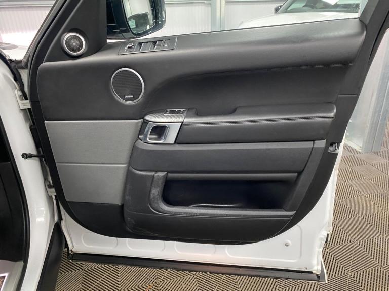 2017 Land Rover Range Rover Sport 3.0 SDV6 [306] Autobiography Dynamic 5dr Auto ESTATE DIESEL Aut...