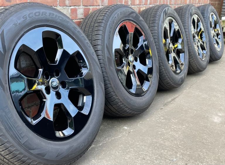 5x Land Rover Defender 20” Black Alloy Wheels L663 6011 Pirelli Tyres 255/60/20