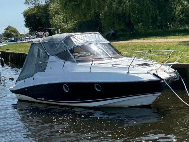 Cabin Speedboat Salpa 23XL