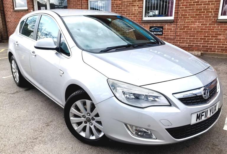 2011 Vauxhall Astra 2.0 Astra SE CDTi 157 Auto 5dr - Powerful Diesel Smooth Drive Automatic Hatch...