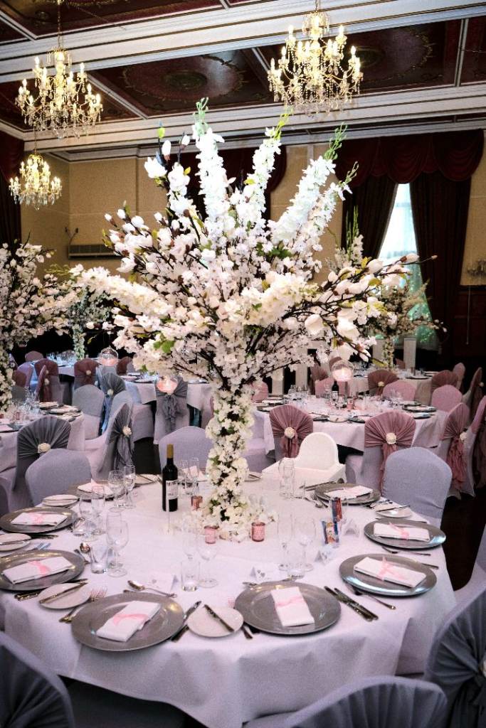 Artificial White Blossom Trees (4ft) – Perfect for Events