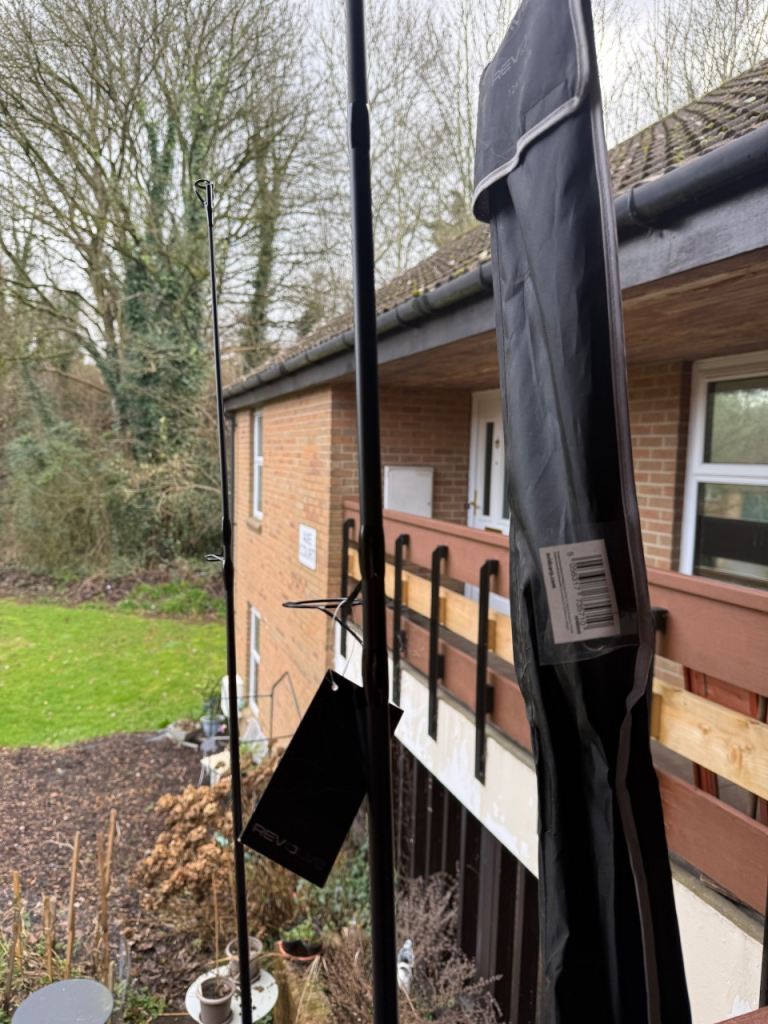 2x Avid Revolve 3.5lb 12ft Carp/specimen Rods Brand New 