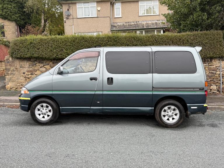 2010 Toyota Granvia 3.0TD VAN AUTO DIESEL   Diesel Automatic