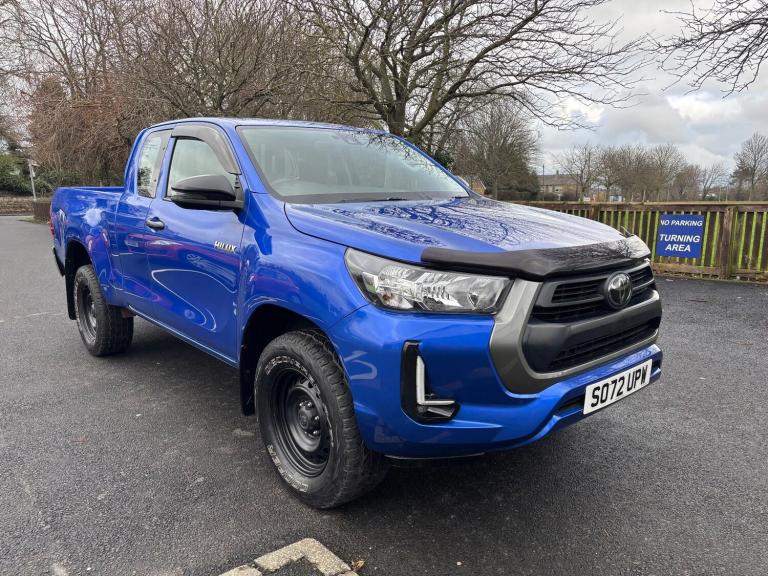 2022 Toyota Hilux Active Extra Cab Pick Up 2.4 D-4D PICK UP DIESEL Manual