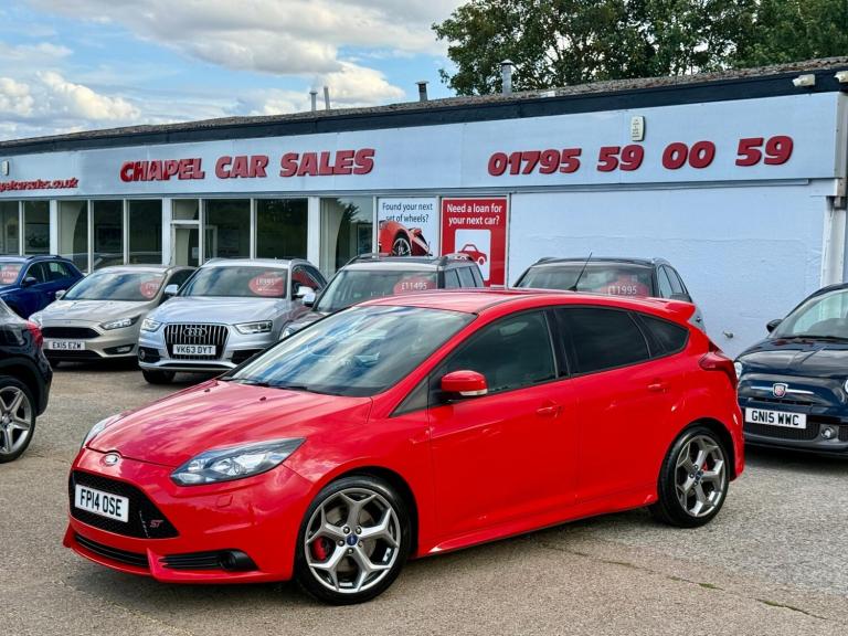 2014 Ford Focus 2.0T ST-3 5dr HATCHBACK PETROL Manual