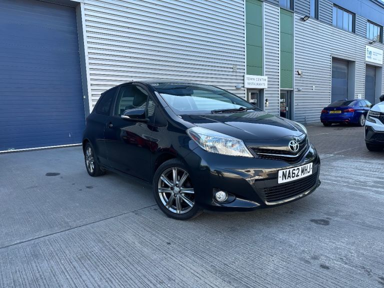 Toyota Yaris - 2012 - Manual - 3 doors - 2 Keys - Full Service History - ULEZ 