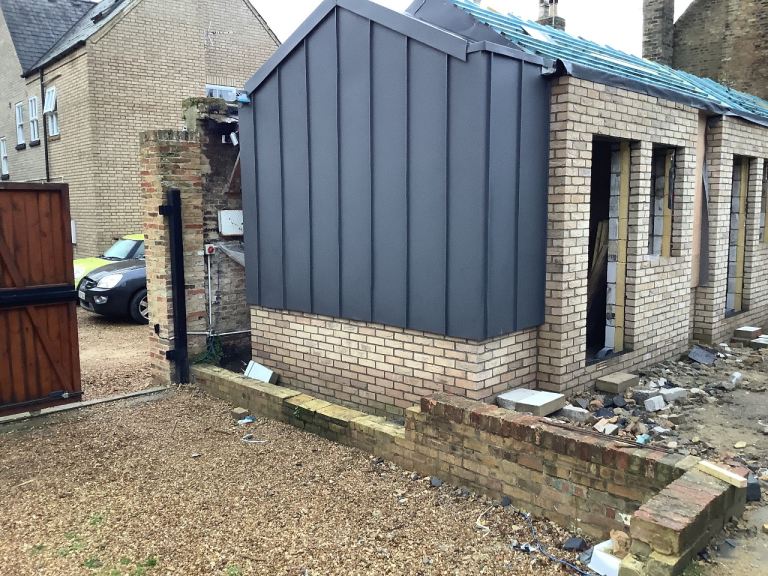 Cladding Walls,Metal Roofs ,Meta Gutters,