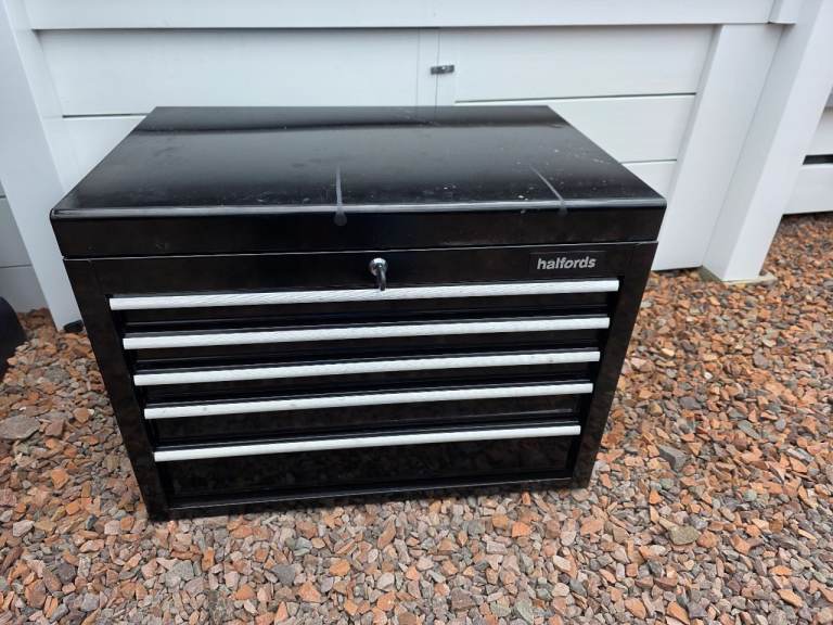 Halfords 5-Drawer Tool Chest with Top Compartment – Black