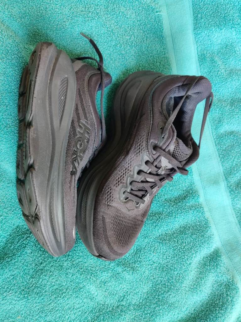 preloved, Hoka Bondi one one black size 10 mens unisex