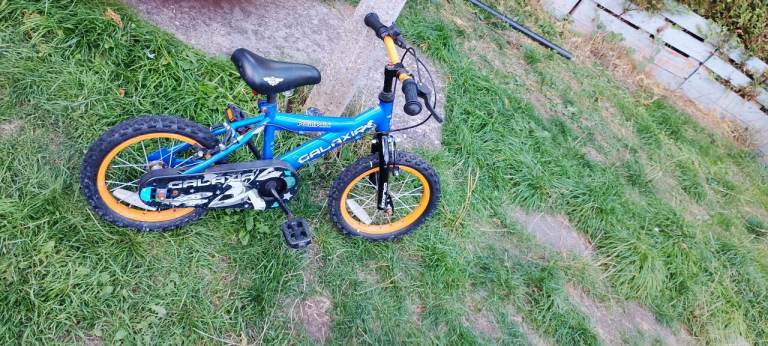 Children bike with or without balancing wheel 