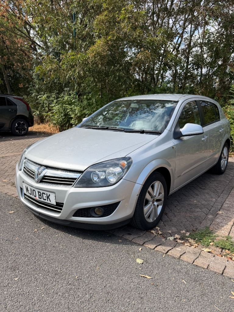 2010 Vauxhall Astra MK5 1.6 Petrol Manual – Leather Interior – 101k Miles