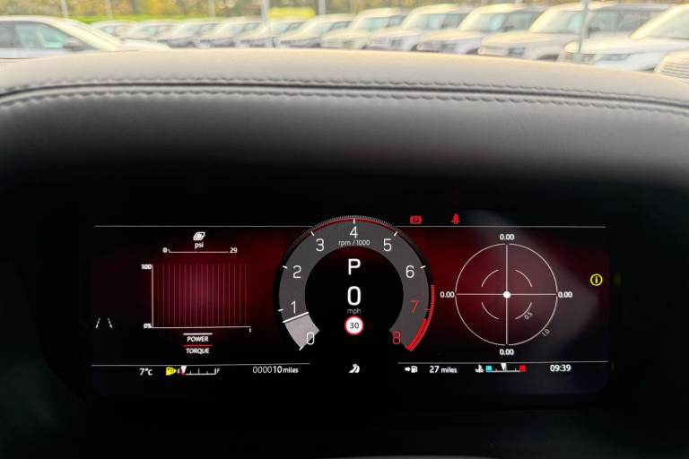 2025 Land Rover Defender 110 4.4 P635 V8 MHEV OCTA Auto 4WD Euro 6 (s/s) 5dr SUV Automatic