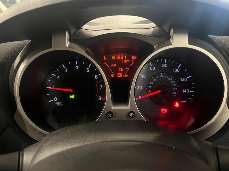 2012 Nissan Juke 1.6 Acenta Premium Euro 5 (s/s) 5dr HATCHBACK Petrol Manual