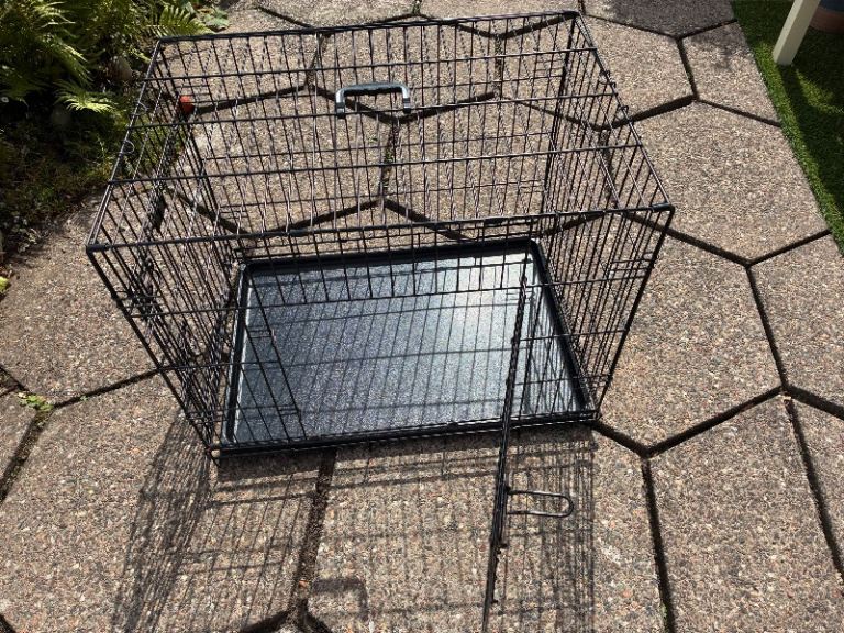 Small Dog Crate and cover