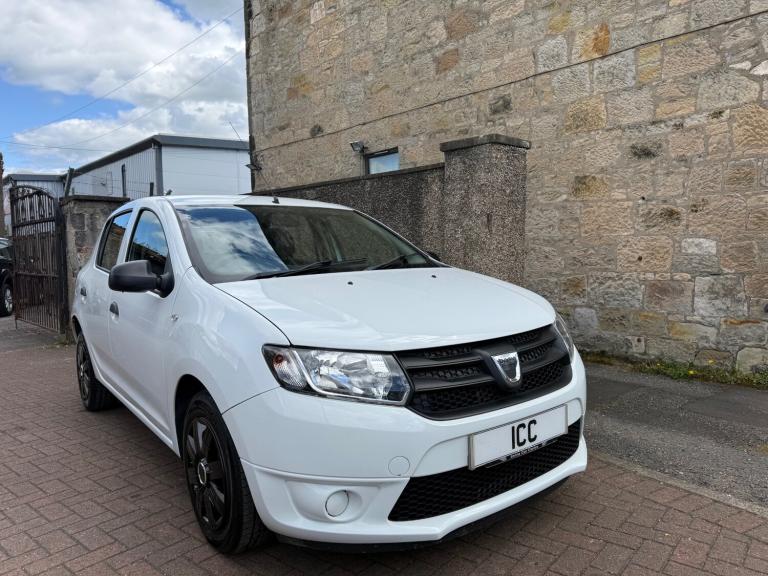 2016 DACIA SANDERO 1.2 16V AMBIANCE 5DR WHITE 1 YEARS MOT LOW MILEAGE BLUETOOTH