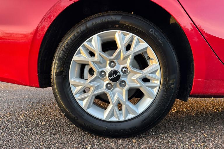  Kia Ceed Sportswagon 1.5 T Gdi 2 Sportswagon 5dr Petrol Manual Euro 6 s/s 138