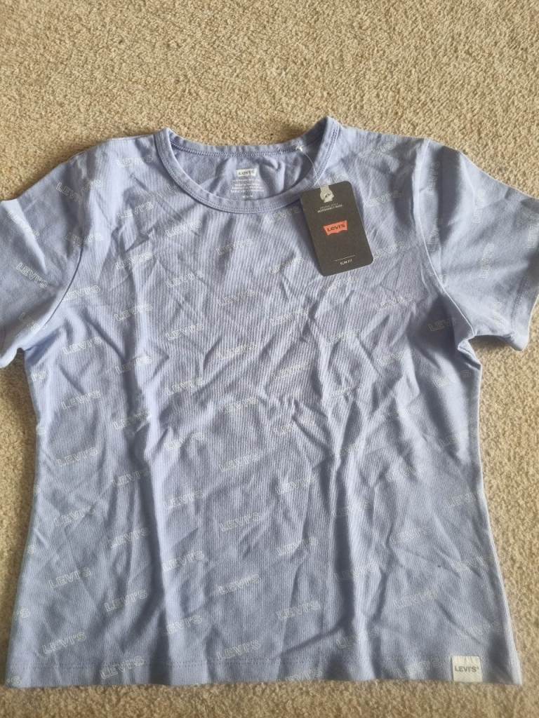 Levi's Women's Blue Slim Fit T-Shirt - Brand New with Tags