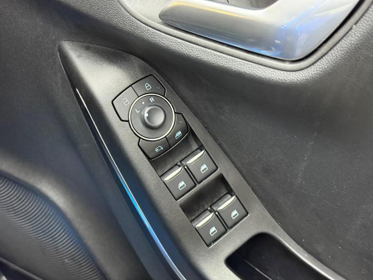 2023 Ford Puma 1.0 EcoBoost Hybrid mHEV Titanium 5dr DCT HATCHBACK PETROL Automatic