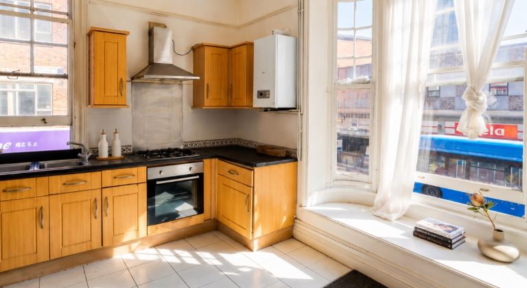 Large Rooms Available 