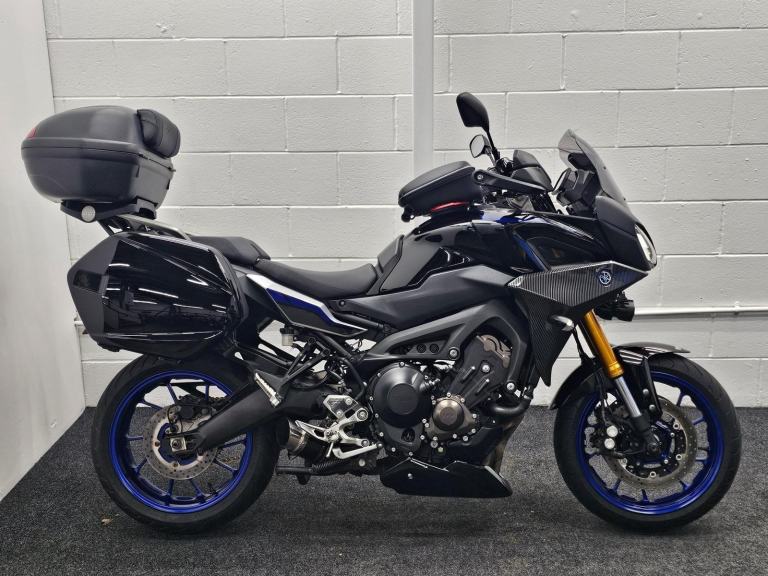 YAMAHA TRACER 900 GT ** FULL LUGGAGE - DELKEVIC EXHAUST - FEB 27 MOT **