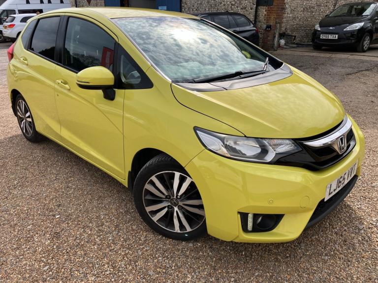 2015 Honda Jazz 1.3 AUTO EX Nav. Automatic. Low Road TAX. High Spec. Px Swap