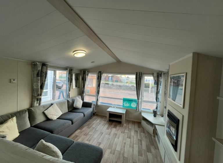 2 BEDROOM CARAVAN FOR SALE [Phone number removed]