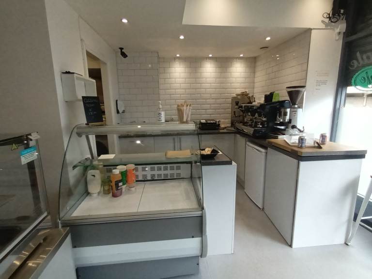 Commercial Unit, Shop To Let, Former Café / Takeaway, Glasgow City Centre