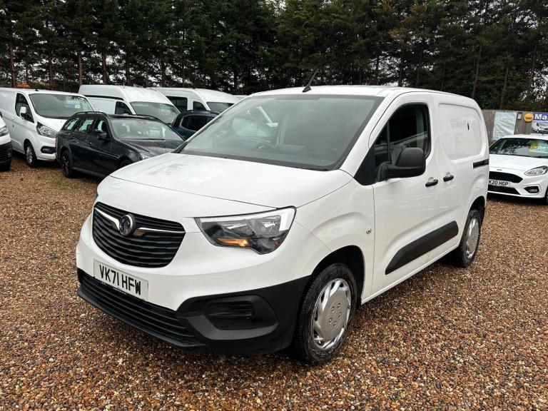 image for 2021 Vauxhall Combo 1.5 Turbo D 2300 Edition L1 H1 Euro 6 (s/s) 4dr PANEL VAN Diesel Manual