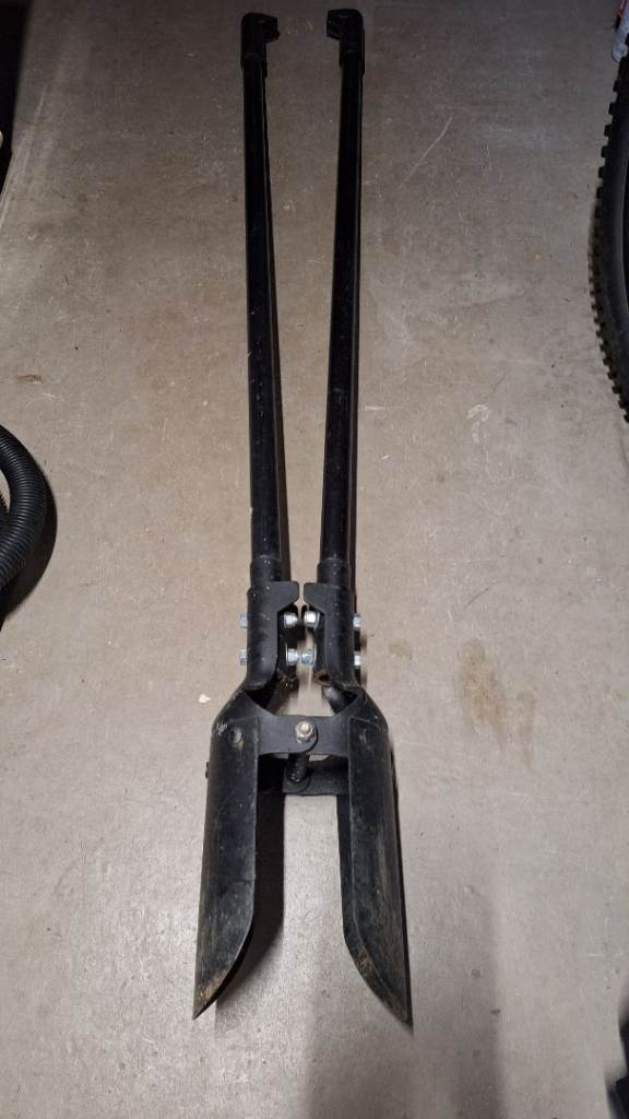 Post Hole Digger - Good Condition, Ready for Use