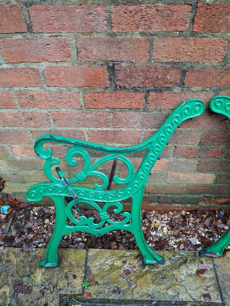 Vintage reclaimed cast iron bench ends
