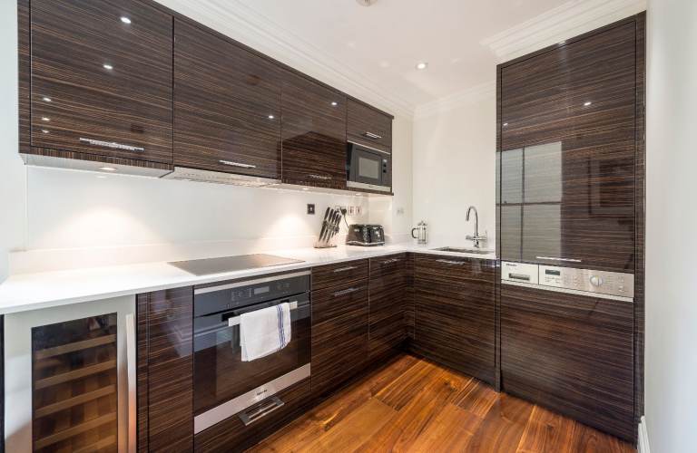 Lower ground one bedroom flat in Grade II listed building W2