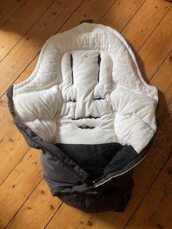 Joie Therma Footmuff Coal - Extra thick winter footmuff Versatrax Chrome Mytraxb