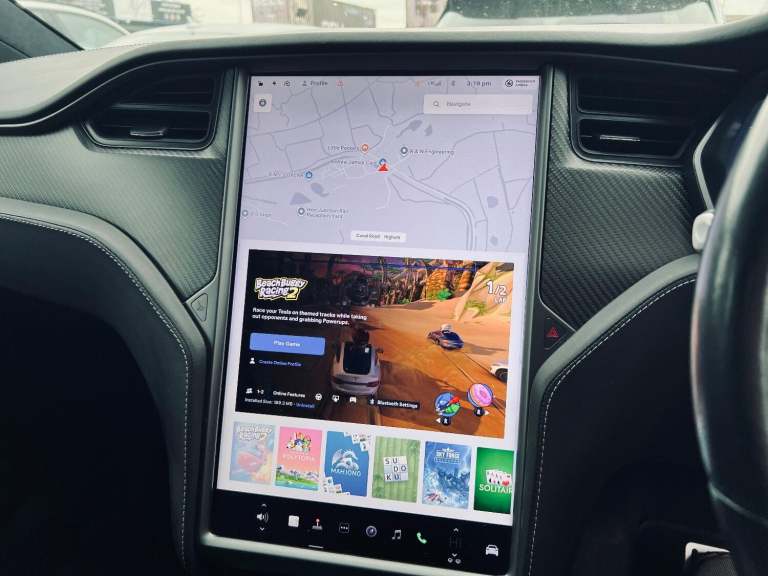 TESLA MODEL X (Dual Motor) Performance SUV 5dr Electric Auto 4WDE (Ludicrous)