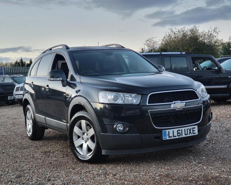 2012 FACELIFT CHEVROLET CAPTIVA 2.2 VCDi LT 5 DOOR 7 SEATER AUTOMATIC BLACK