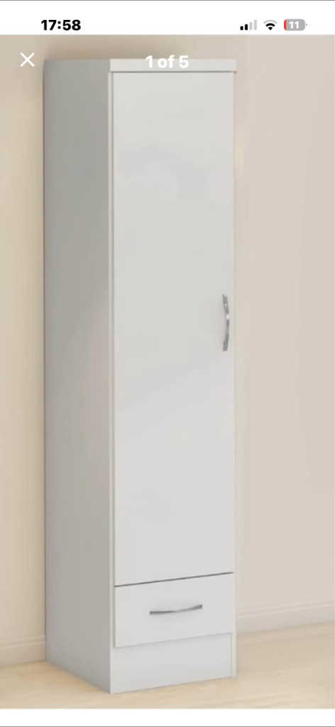 Single wardrobe 