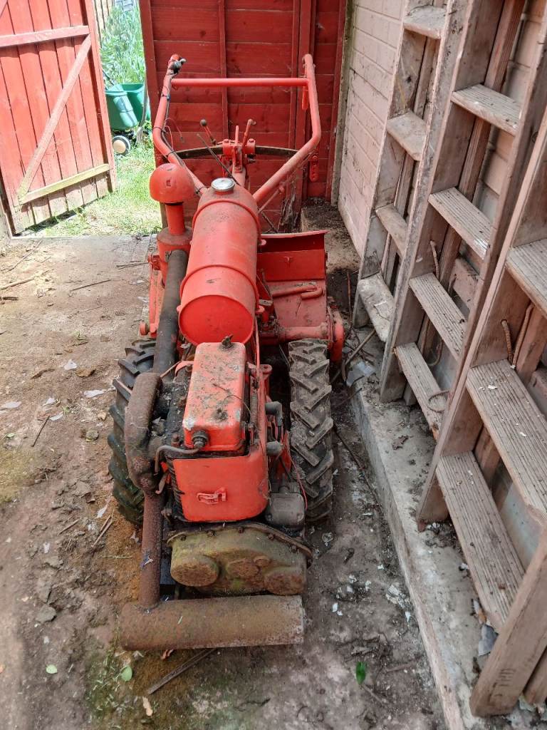 Little gem Howard rotovator