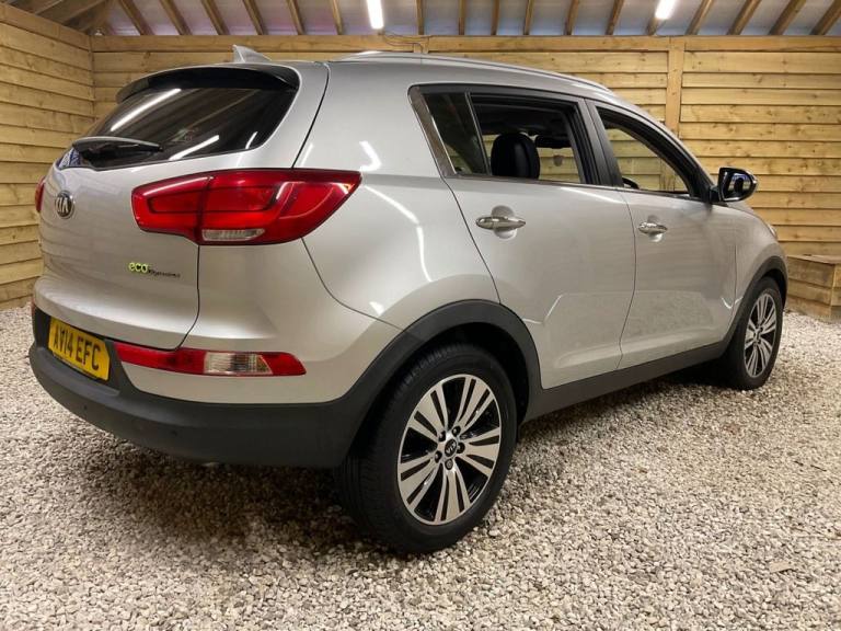 2014 Kia Sportage 1.7 CRDi EcoDynamics 3 SUV 5dr Diesel Manual 2WD Euro 5 (s/s) (114 bhp) ESTATE ...